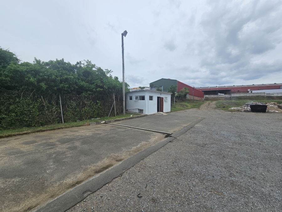 To Let commercial Property for Rent in Woodbrook Eastern Cape